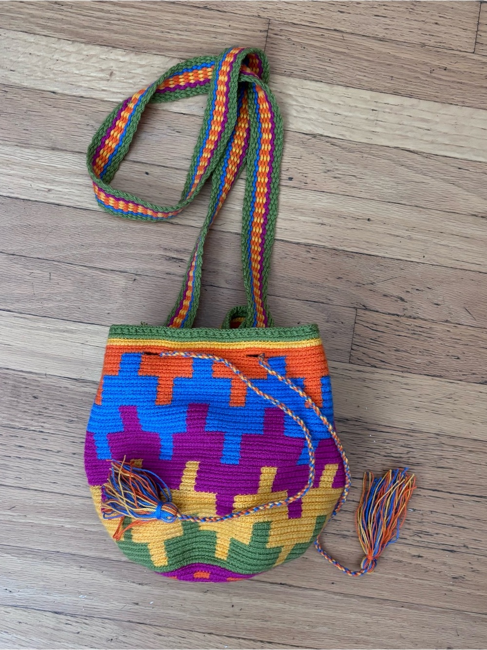 Handwoven Multicolor Crossbody Bag - Vibrant Geometric Design